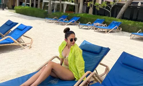 Titillating Clicks Of Rakul In Dubai