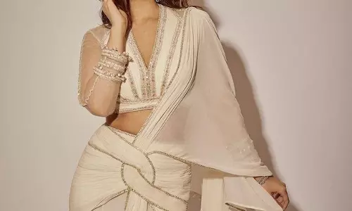 Glamorous Pics Of Raashi Khanna In White Dress