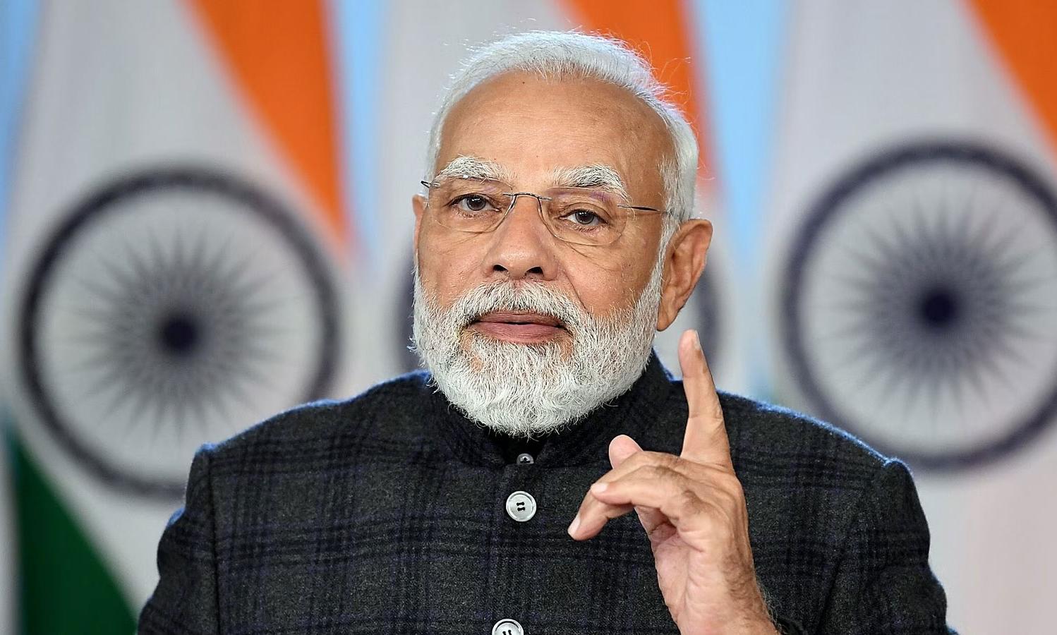 Simpi Modi Photo మొదటి నుండి మోడీ ఇంతే | Modi is Same From The Beginning
