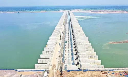 అడ్డంగా దొరికిపొయిన కేసీయార్