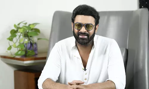 ప్రభాస్ FB అకౌంట్ హ్యాక్.. అనుచిత కంటెంట్ వైర‌ల్