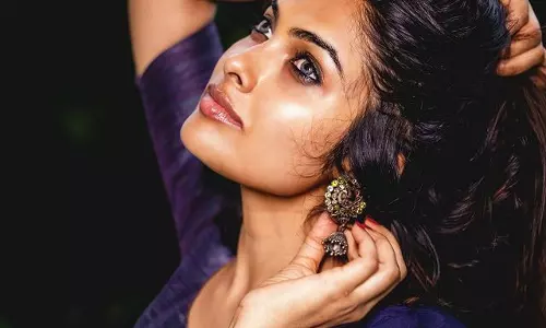 Blissful Clicks Of Divi Vadthya