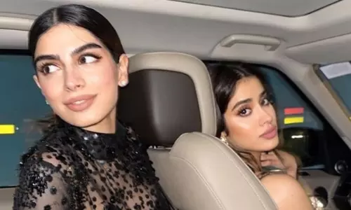 ఖుషీ ఖుషీగా జాలీ జాన్వీ ఎందాకా ఈ ప‌య‌నం?