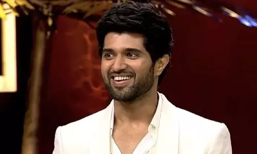 నాలుగు నెలల్లో రెండు రిలీజ్.. రౌడీ ప్లాన్ అదేనా..?