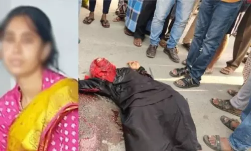 మదనపల్లెలో నడి రోడ్డు మీద టీచరమ్మ దారుణ హత్య