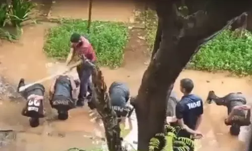 అమానుషం... శిక్షణ పేరుతో చితకబాదాడు!