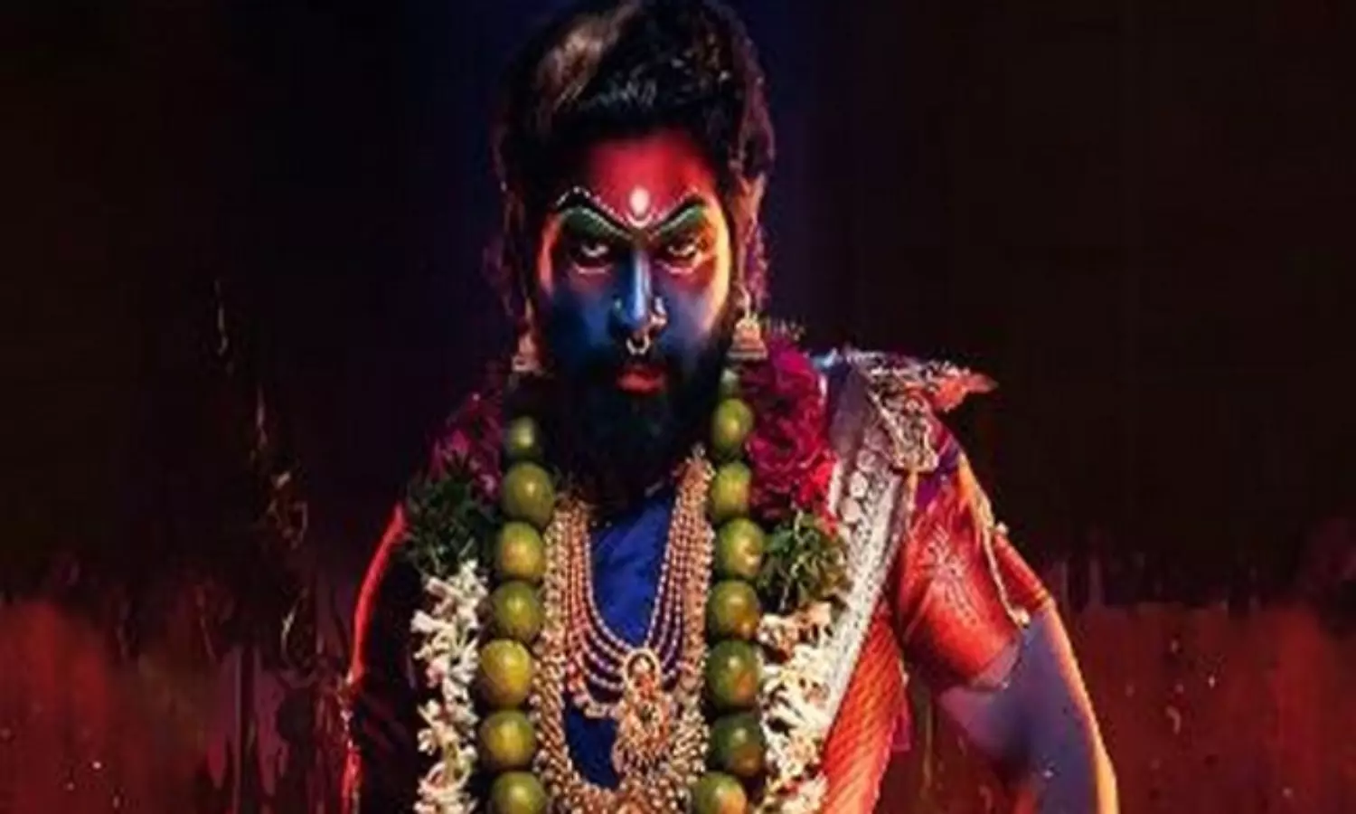 పుష్ప మేకర్స్ పై తిరగపడుతున్న అల్లు ఫ్యాన్స్..?