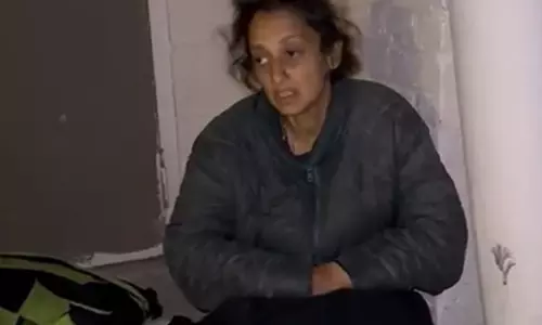 ఇంటికి వెళ్లేందుకు హైదరాబాద్ అమ్మాయి మిన్హజ్‌ జైదీకి ఆఫర్‌!