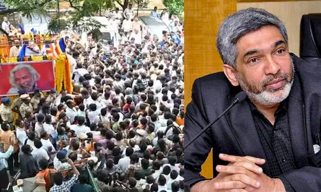 సియాసత్ మేనేజింగ్ ఎడిటర్ మరణం గుండెపోటుతోనా? తొక్కిసలాటతోనా?