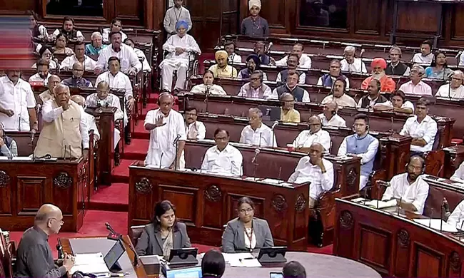 కేంద్రం కూడా అప్పుల కుప్పే  ఈ ఏడాది మార్చి నాటికి ఎన్ని ల‌క్ష‌ల కోట్లంటే