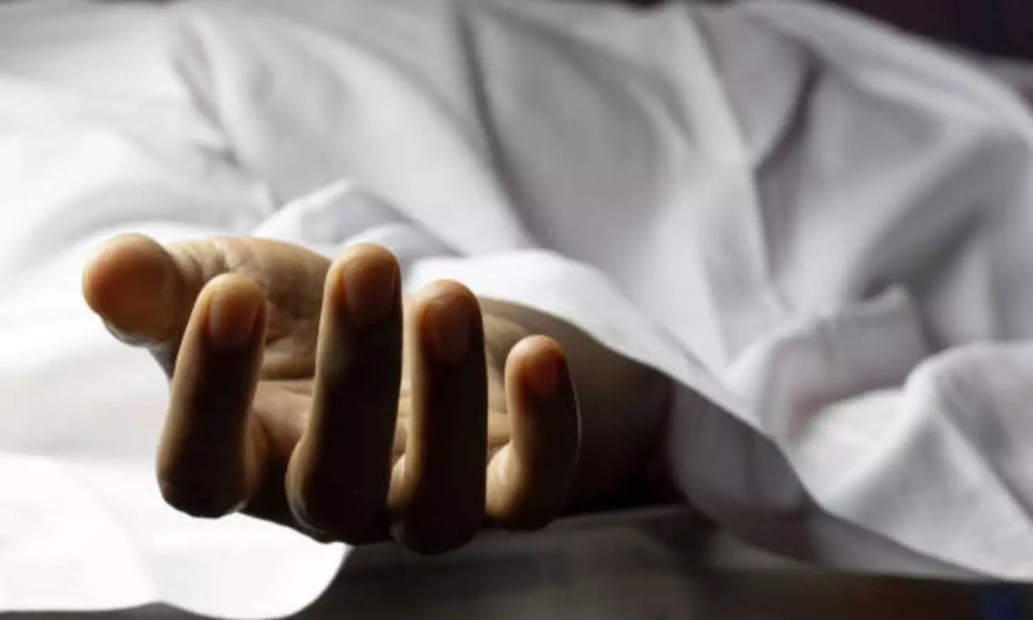 నమ్మించినంత సులువుగా నట్టేట్లోకి తోశాడు... అసలేంజరిగింది? నమ్మించినంత సులువుగా నట్టేట్లోకి తోశాడు... అసలేంజరిగింది?