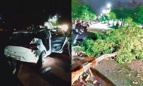 విశాఖలో కారు  బీభత్సం... ముగ్గురి ప్రాణాలు బలి