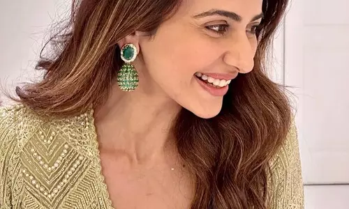 Scintillate Clicks of Rakul Preet