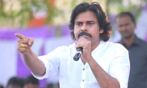 ఎవ‌రి క‌ళ్ల‌లో ఆనందం కోసం.. య‌జ్ఞోప‌వీతం తెంచారు: ప‌వ‌న్ ఫైర్‌