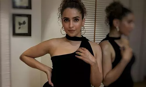 Appealing Clicks Of Sanya Malhotra