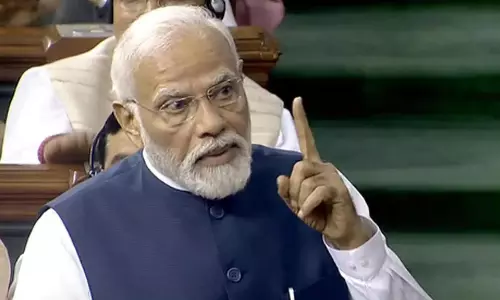 దేవుడే మాపై అవిశ్వాసం పెట్ట‌మ‌ని విప‌క్షాల‌కు చెప్పాడు:  మోడీ వ్యంగ్యాస్త్రాలు
