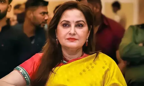 జయప్రదకు  బిగ్  షాక్.. ఆరు  నెలలు  జైలు శిక్ష!