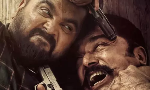 నా నా ట్రైలర్: శరత్ కుమార్ (Vs) శశికుమార్