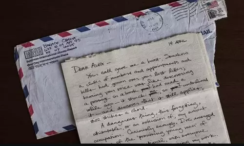 ఒబామాకు గే కోరికలు... ప్రియురాలి లేఖలో సంచలనాలు!