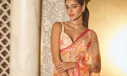 Ananya Pandey Saree Attaire