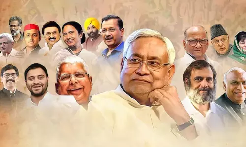 పీఠంకోసం పాకులాడుతున్నారా ?