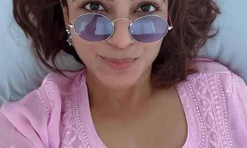 Uber Cool Clicks Of Samantha With Glasses