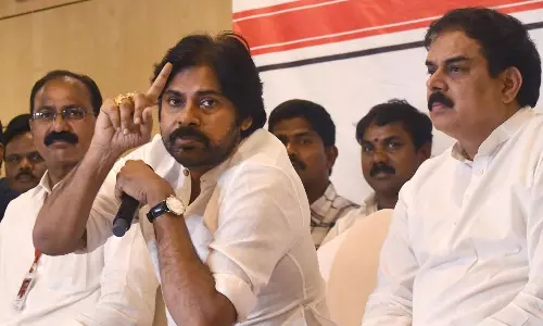 సీఎం పదవి కంటే జగనే ఎక్కువ... పవన్ క్లారిటీ ..?