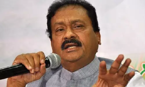 కేసీయార్ ని ఓడిస్తా అంటున్న షబ్బీర్ అలీ