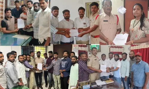 హింసకు ప్రేరేపిస్తున్నారు చర్యలు తీసుకోండి... లోకేష్  పై రాష్ట్రవ్యాప్తంగా ఫిర్యాదులు!