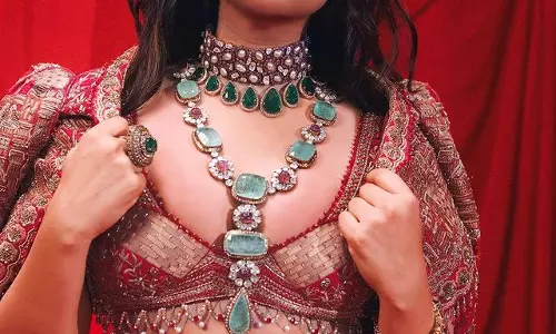 Parineetis Mesmerizing Bridal Photoshoot