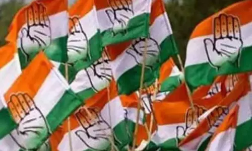 వలస పక్షుల గూడుగా కాంగ్రెస్