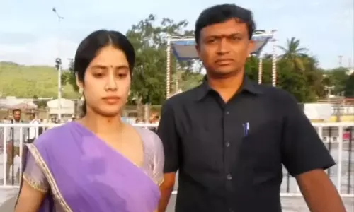 బాయ్ ఫ్రెండ్ తో బ్రేకప్.. రీజన్ చెప్పిన జాన్వీ