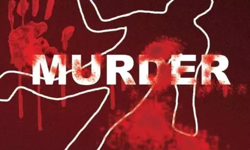 కోరుట్లలో షాకింగ్ సీన్.. ఇంట్లో అక్క డెడ్ బాడీ.. చెల్లెలు అదృశ్యం