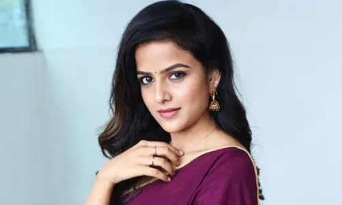 ఆ ఇద్ద‌రు హీరోల్లో ఎవ‌రిని పెళ్లాడ‌తావ్ బేబీ?