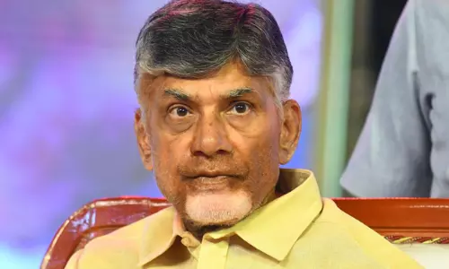 చంద్రబాబు నిప్పు మాటల తుప్పు వదిలిన వేళ... ఐటీ నోటీసులు?