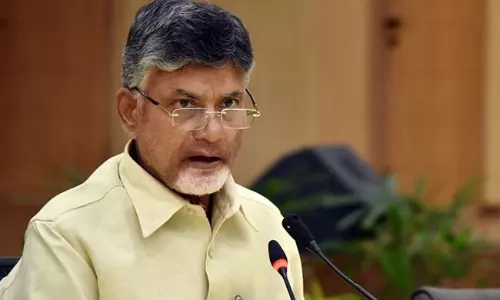 కీలక నియోజకవర్గంలో అభ్యర్థి ప్రకటనకు ఇన్ని మీనమేషాలా?