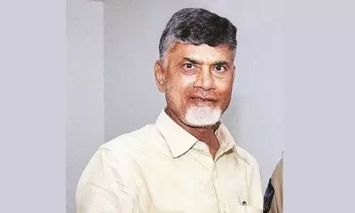 ఏంటి బాబుగారూ...ఈ  తడబాట్లూ...పొరపాట్లూ...?