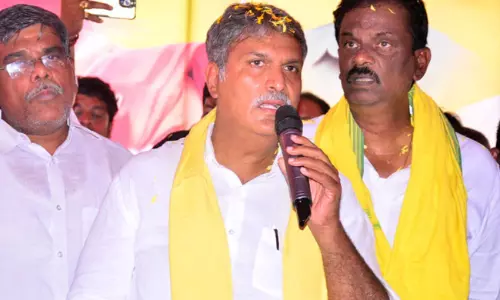 విజయవాడ మీద ఒట్టు అంటున్న టీడీపీ ఎంపీ కేశినేని