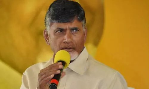 మాటలతో చంద్రబాబు ను ఉతికేసిన ఆ ఇద్దరు