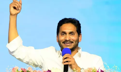 లండన్‌ నుంచి రాగానే జగన్‌ తీసుకునే సంచలన నిర్ణయాలు ఇవే!