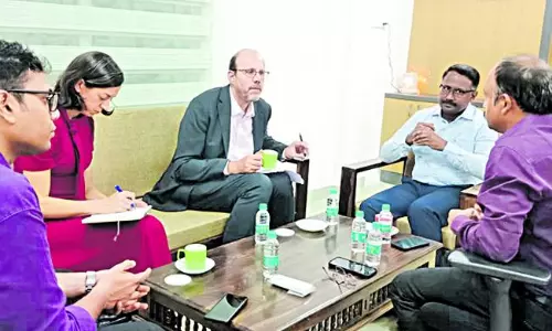 ఏపీలో విద్యావ్యవస్థ పై నోబెల్ గ్రహీత సంచలన వ్యాఖ్యలు!