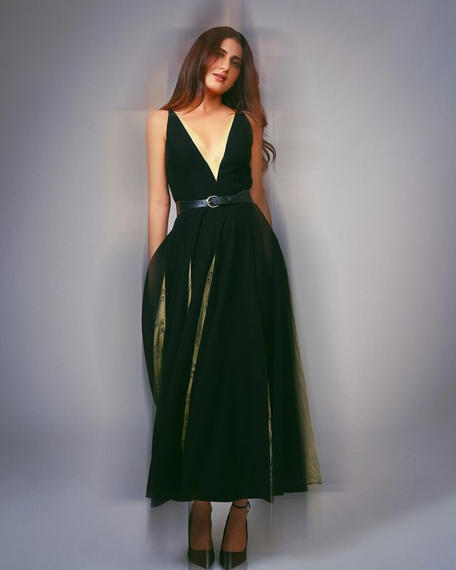 Fatima Sana Shaikh’s Unmatched Love For Black! Fatima Sana Shaikh’s Unmatched Love For Black!