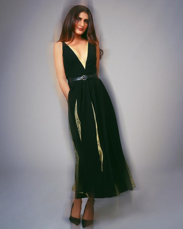 Fatima Sana Shaikh’s Unmatched Love For Black! Fatima Sana Shaikh’s Unmatched Love For Black!