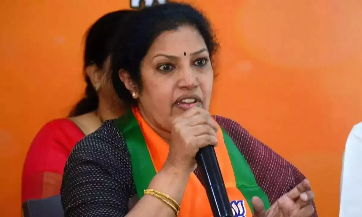 బాబు అరెస్ట్ పై పురంధేశ్వరి ఆసక్తికర వ్యాఖ్యలు... ఫస్ట్ ప్లేస్ అంటున్న నెటిజన్లు! బాబు అరెస్ట్ పై పురంధేశ్వరి ఆసక్తికర వ్యాఖ్యలు... ఫస్ట్ ప్లేస్ అంటున్న నెటిజన్లు!