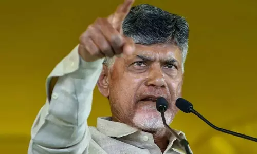 బాబు ఈజ్ గ్రేట్ :  ఒక్కటైన బీజేపీ కమ్యూనిస్టులు!