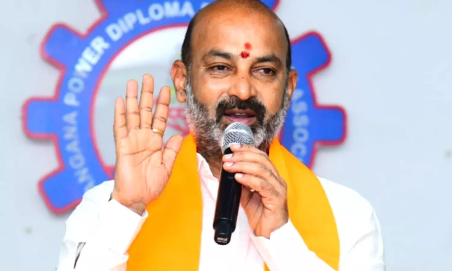 రథయాత్రలు రెడీ ?.. బండి సంజయ్ దూరం