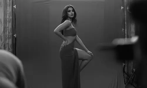 పూజా ఘాటైన లుక్.. స్టన్ అయ్యేలా..