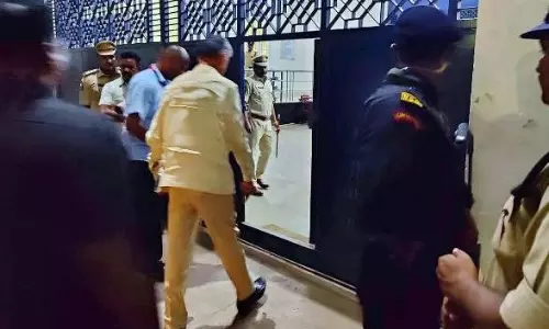 బాబుకు జైలే పదిలం...అక్కడే భద్రం