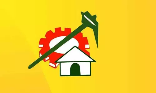 నాయిస్ కాదుర్రా.. వాయిస్ కావాలి