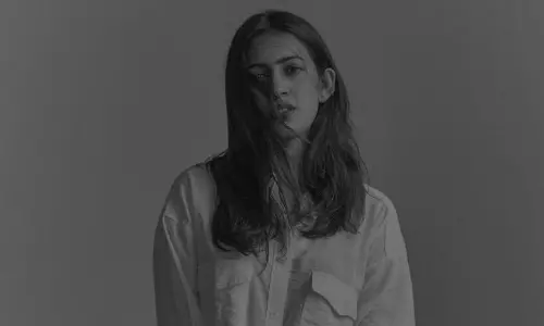 వామ్మో నిహారిక గ్లామర్ డోస్ పెంచేసిందిగా..!